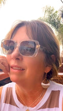Load image into Gallery viewer, Tan and White dangle earrings