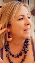 Load image into Gallery viewer, Pink and Orange dangle earrings
