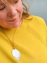 Load image into Gallery viewer, Leaf shaped necklace in white adjustable