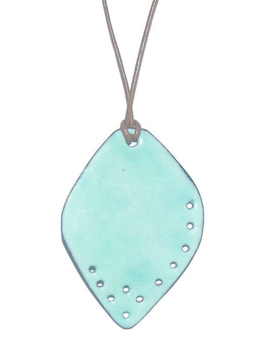 Leaf shaped necklace in turquoise adjustable