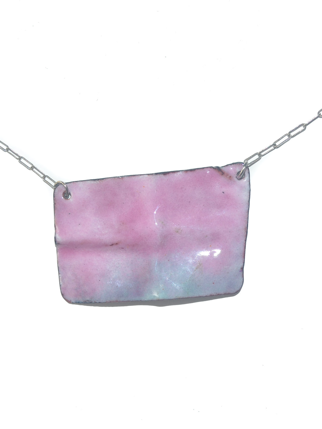 Modern rectangular necklace in raspberry