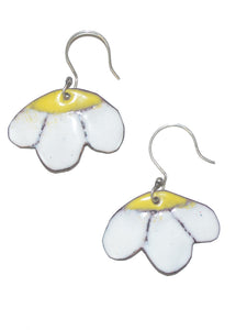 Daisy Shaped Earrings yellow and white