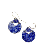 Load image into Gallery viewer, Blue geometric earrings circle with cutout
